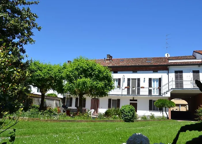 بيت ضيافة Casa Mortarino Bozzole